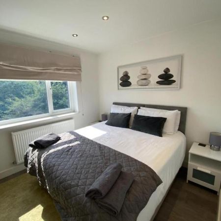 Quiet North London - 2 X Double Bedrooms - Close To Station And 20Mins Central London Totteridge Exteriér fotografie