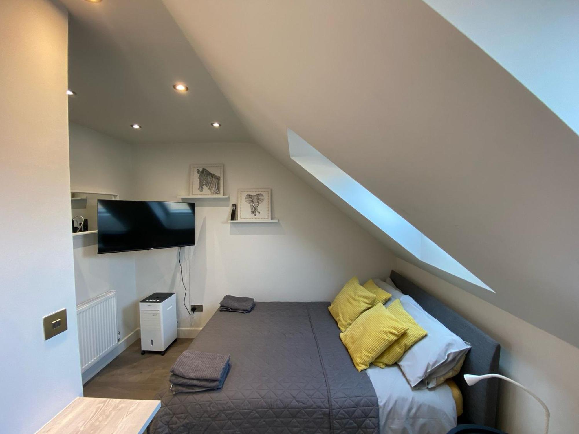 Quiet North London - 2 X Double Bedrooms - Close To Station And 20Mins Central London Totteridge Exteriér fotografie